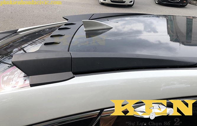 Đuôi gió nóc kính cho Honda Civic