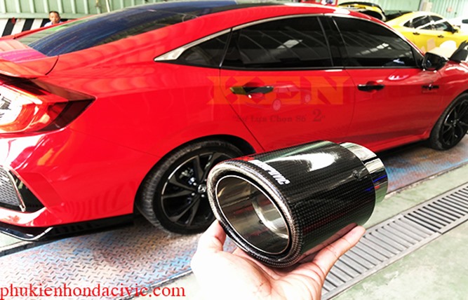 CHỤP PO AKRAPOVIC CACBON BÓNG